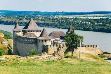 Hotin kentin batı Ukrayna Ortaçağ Kalesi