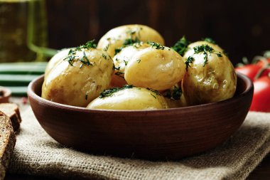 Patates ile doyurucu bir öğle yemeği