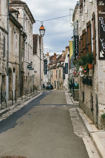 Французский город Шабли — стоковое фото