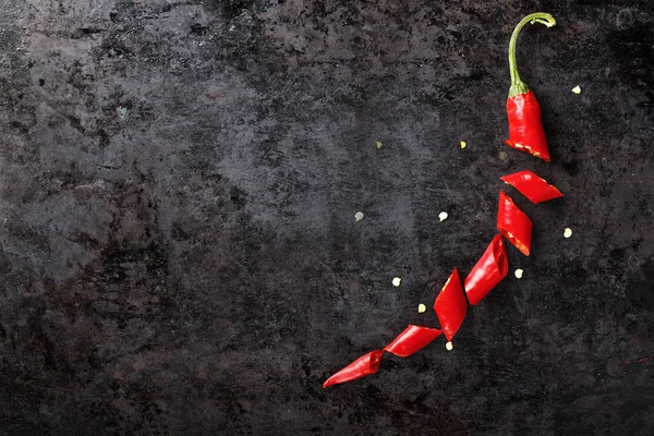 sıcak biber dilimlenmiş