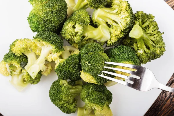Couve cozida brócolis — Fotografia de Stock