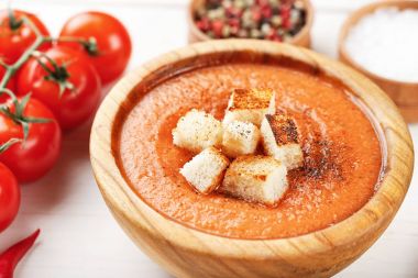 croutons Gazpacho çorbası
