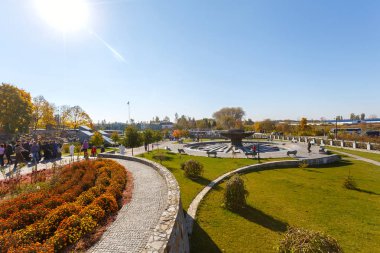 Ukrayna'nın Buki köy Çeşmesi, görüntüleme