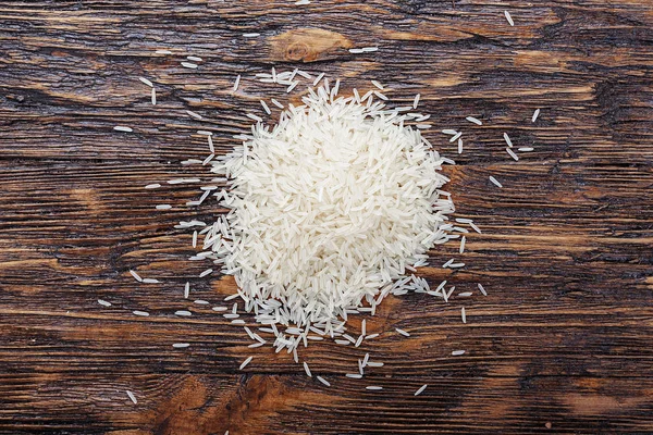 çiğ pirinç dağınık