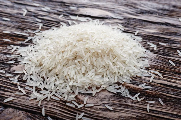 çiğ pirinç dağınık