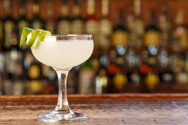 Daiquiri kokteyl ROM ve limon suyu ile