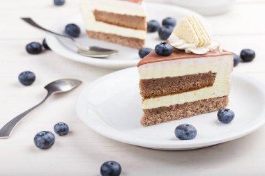 pasta beyaz zemin üzerine