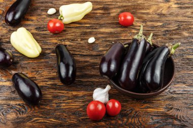 Ing vintage ahşap arka plan - yaz hasat, sebze çorbası