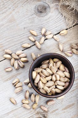 Tabakta fıstık var.