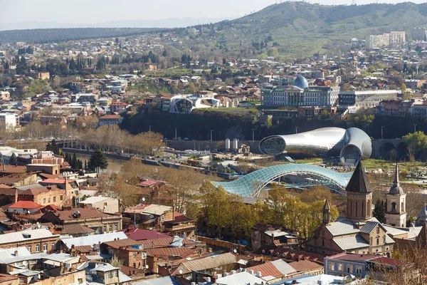 Puente de la Paz sobre el río Kura —  Fotos de Stock