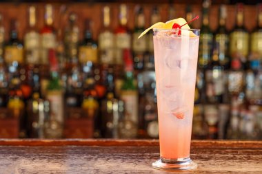 Taze kokteyl çubuğu