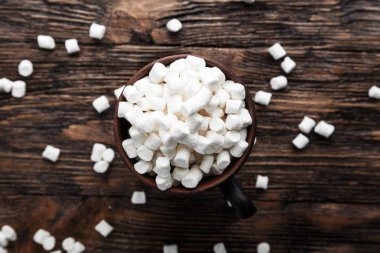 Marshmallow sıcak içecekler için