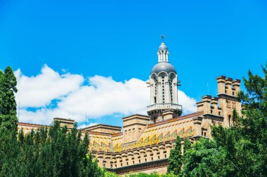 Chernivtsi Ulusal Üniversitesi - Yuriy Fedkovych Chernivtsi Nati