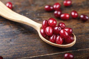 bir kaşık kızılcık