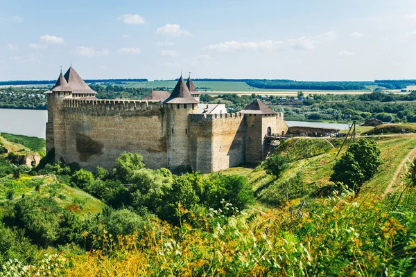 Medieval fortress in the Khotyn town West Ukraine. The castle is — Stock Photo, Image