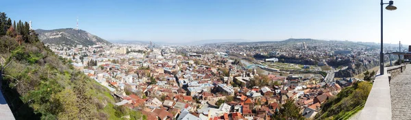Widok z góry do Tbilisi, Gruzja — Zdjęcie stockowe
