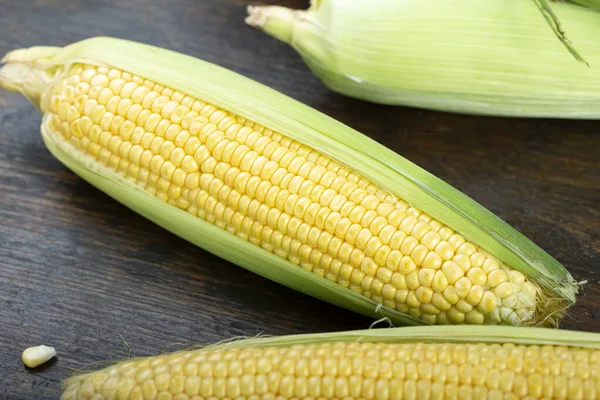 Young corn on the table — Stock Photo, Image