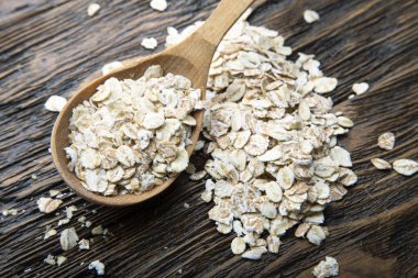 Kahvaltıda yulaf ezmesi