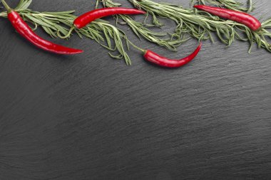 acı biber otlar ile