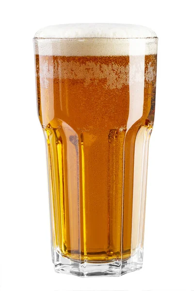 Bicchiere di birra isolato su sfondo bianco. — Foto Stock