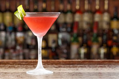 Geleneksel kozmopolit kokteyl