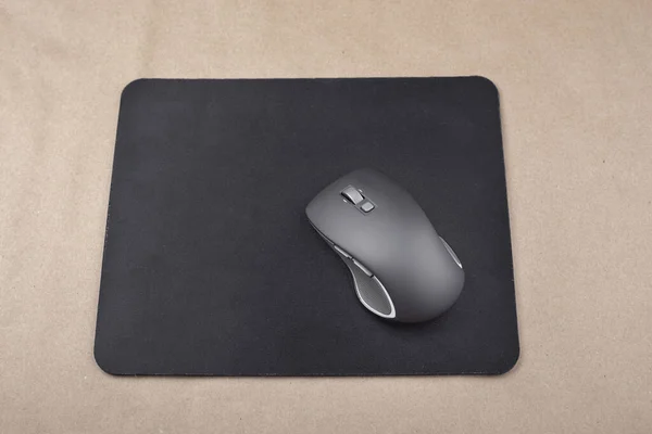 Wireless modern computer mouse — Stock fotografie