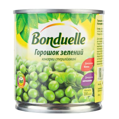 Ukrayna, Kiev - 17 Mart. 2020: Yeşil bezelye Bonduelle, işlenmiş sebze üreten bir Fransız şirketidir. Alan kırpma yolu içeriyor.