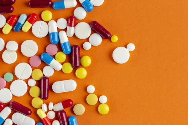 Sacco Farmaci Colorati Pillole Dall Alto Concetto Industria Farmaceutica Resistenza — Foto Stock
