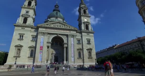 Budapeşte Macaristan Ağustos 2016 Dolayları Stephen Bazilikası Nın Dışında Kamera — Stok video