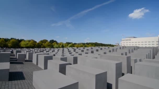 Veduta panoramica del Memoriale degli ebrei assassinati d'Europa, noto anche come Memoriale dell'Olocausto a Berlino, Germania — Video Stock