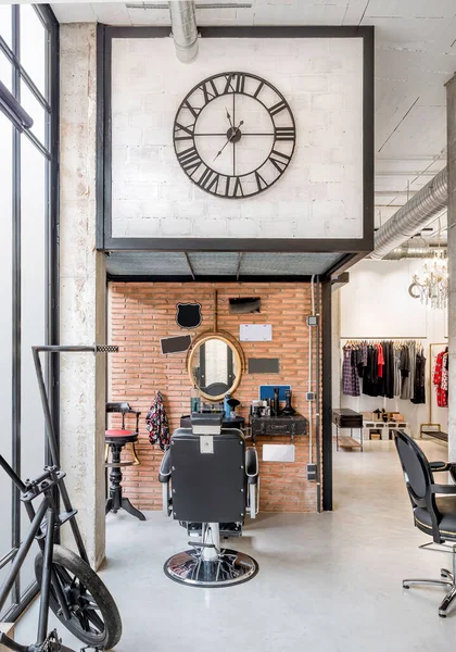 Kursi Tukang Cukur Salon Kecantikan Retro Salon Rambut Laki Laki — Stok Foto