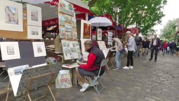 Parijs Frankrijk Circa December 2017 Toeristen Bezoeken Wijk Montmartre Schildersstraat — Stockvideo