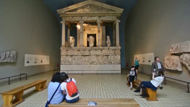 Londres Reino Unido Alrededor Agosto 2016 Turistas Visitando Partenón Museo — Vídeo de stock