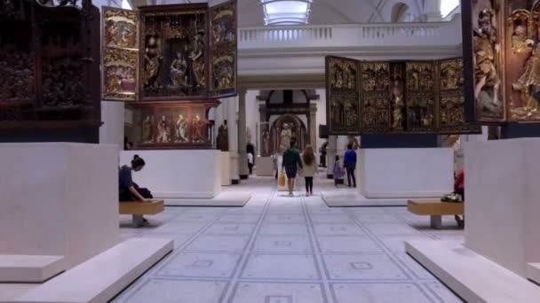 Londra Regno Unito Agosto 2016 Visitatori Del Victoria Albert Museum — Video Stock