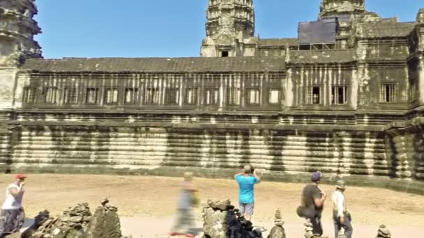 Turistas Templos Angkor Wat Desfasamento Temporal — Vídeo de Stock