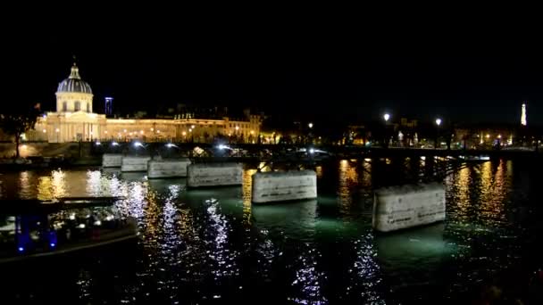 Pont Des Arts Institut France Navio Cruzeiro Sena Noite — Vídeo de Stock