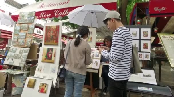 Paris France Vers Décembre 2017 Touristes Visitant Quartier Montmartre Rue — Video