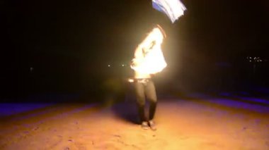 Phi Phi Adası Sahili 'nde Gece Muhteşem İtfaiyeci.