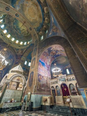 Sofya, Bulgaristan. Temmuz 2018 civarı. Alexander Nevsky Katedrali 'nin Panorama manzarası 