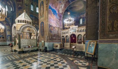 Sofya, Bulgaristan. Temmuz 2018 civarı. Alexander Nevsky Katedrali 'nin Panorama manzarası 