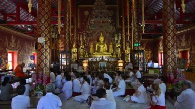 Chiang Mai, Buda 'ya dua eden insanlar. 