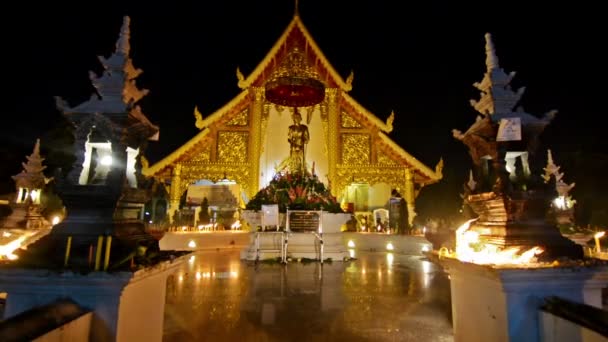 Chiang Mai Menschen Beten Buddha Wat — Stockvideo