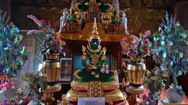 Chiang Mai Thailand Cirka Februari 2016 Buddha Wat Upakhut Templet — Stockvideo