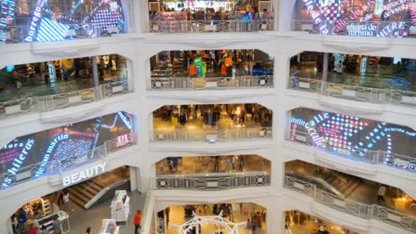 西班牙马德里 2018年11月 一个购物中心的内部 — 图库视频影像