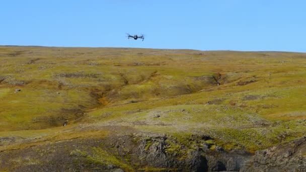 Dron Letící Nad Vodopádem Islandu — Stock video
