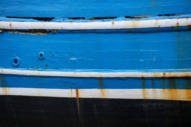 Eski mavi boyalı tekne yakın çekim