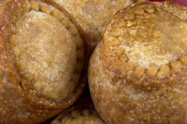 Küçük Pork Pies yakın bakış
