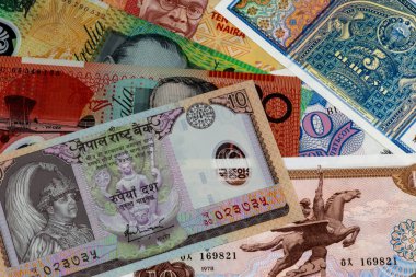 Çeşitli banka notları yakın bakış