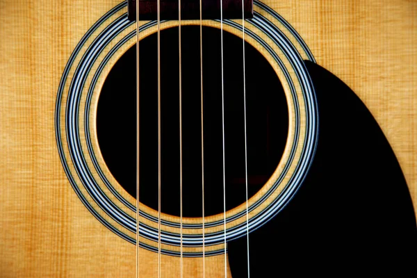 Akustisk gitarr ljud Gole närbild — Stockfoto