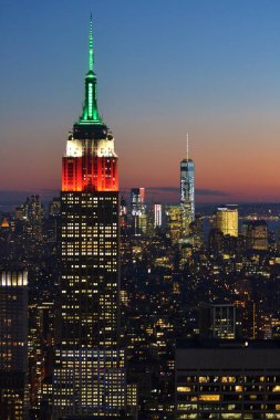 Gün batımında Empire State Binası